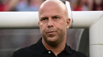 النتائج مضللة.. تعليق آرني سلوت بعد تعادل ليفربول وبيرنلي في الدوري الإنجليزي